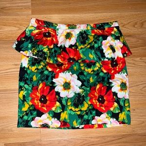 Floral mini skirt